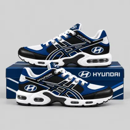 Hyundai | Layered Racing Stripe Air Max Shoes