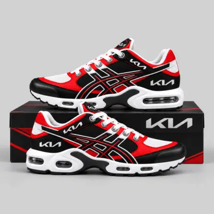 Kia | Layered Racing Stripe Air Max Shoes